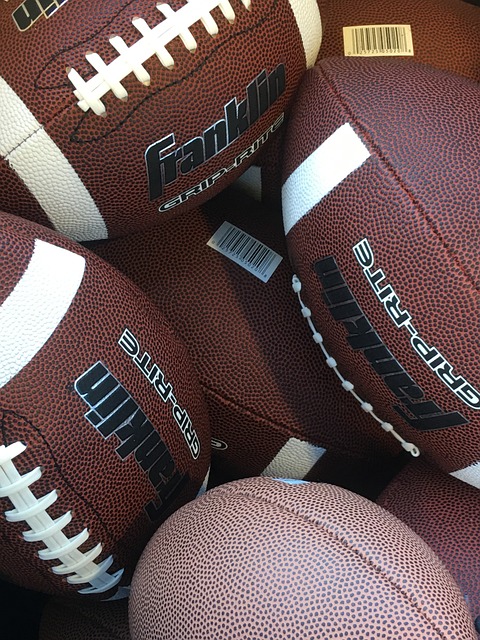 还有她随之 还有她随之